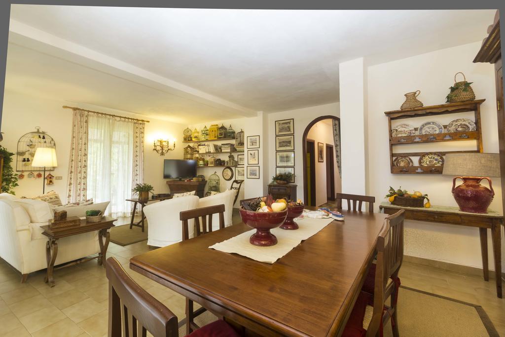Villa Monserrato - Goelba Porto Azzurro Room photo